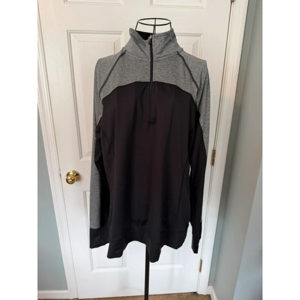 Tek Gear DryTek black & heather gray 1/4 zip pullover - size XL